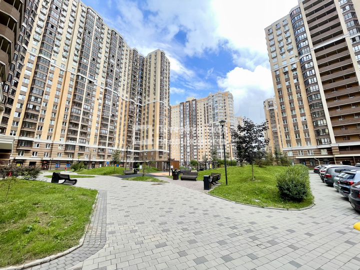 3-к. квартира, 84,8 м², 2/18 эт.