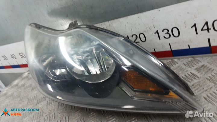 Фара правая Ford Focus 2 рест. 2010