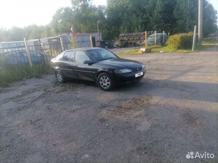 Opel Vectra 1.6 МТ, 1998, 125 000 км