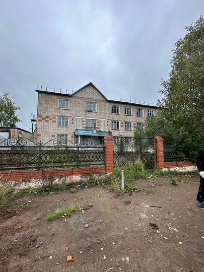 Здание, 935 м²