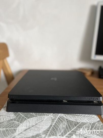 Sony PS4 slim 1tb