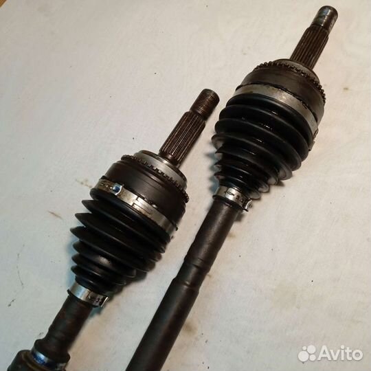 Привод пр/лев mitsubishi lancer cedia 4G93