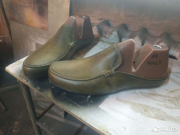 Пошив обуви на заказ