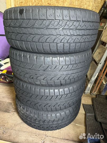 Yokohama Geolandar A/T-S G012 225/60 R17 31F