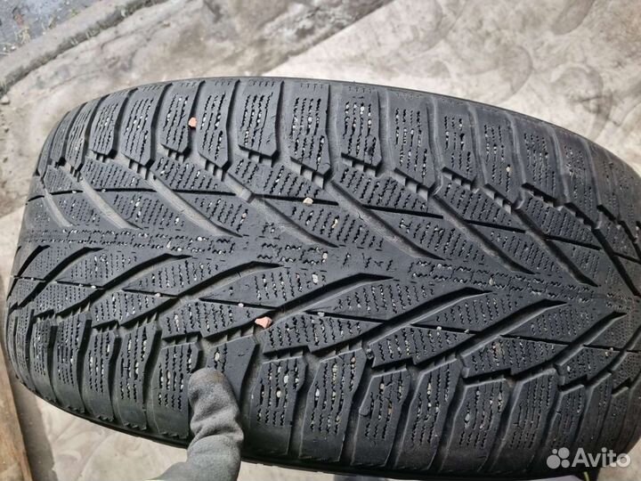 Nokian Tyres Hakkapeliitta R2 265/50 R19 110R