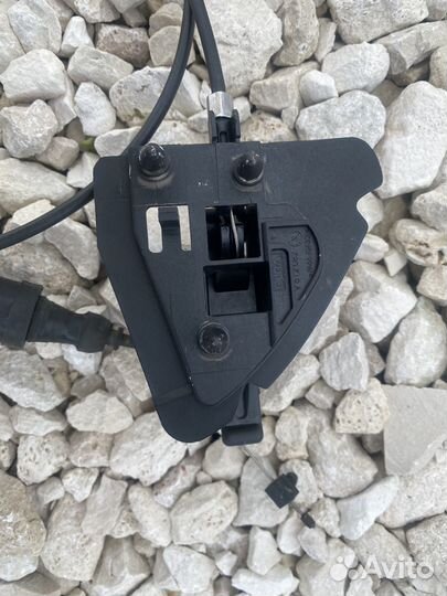 Тросик капота с ручкой открытия citroen c4 2008