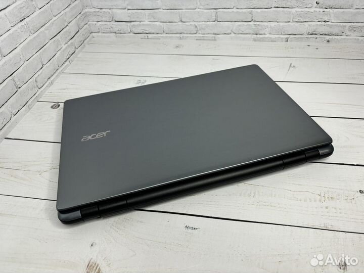 Игровой Acer i3-4005U/ RAM 16/ GT 820M/ SSD 256