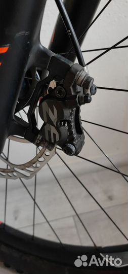 Горный велосипед giant