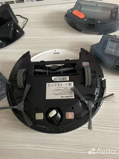 Робот пылесос polaris