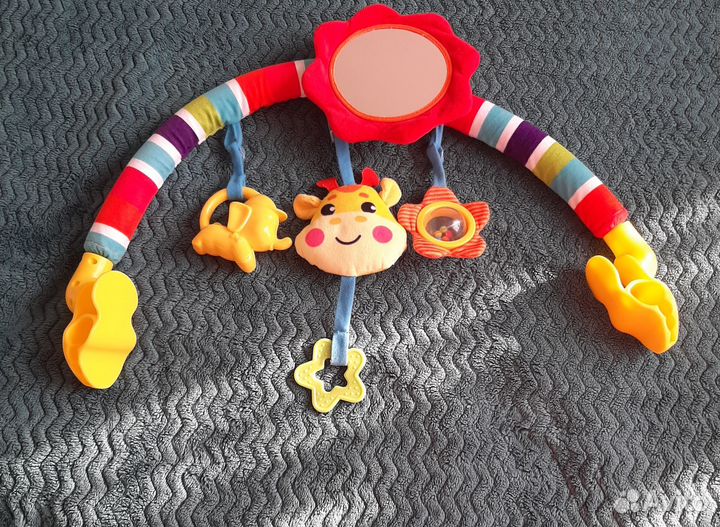 Развивающая дуга с игрушками