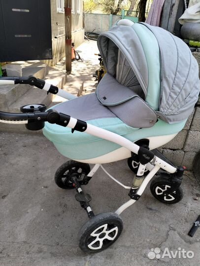 Прогулочная коляска бу