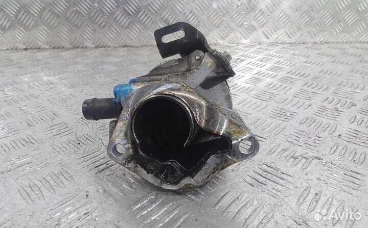 Насос вакуумный Renault Megane