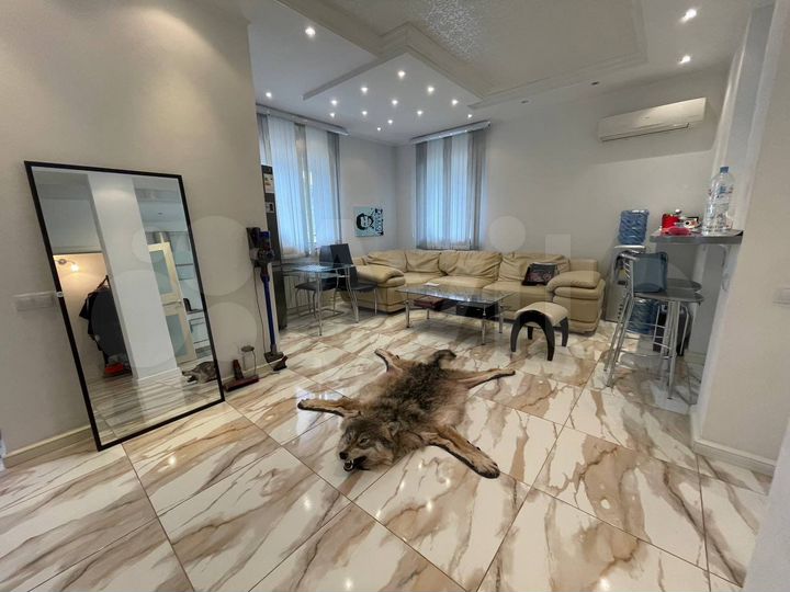 Таунхаус 220 м² на участке 6 сот.