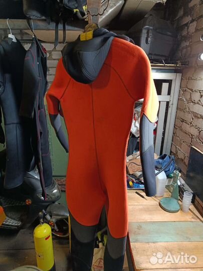 Гидрокостюм женский Cressi 7мм для дайвинга