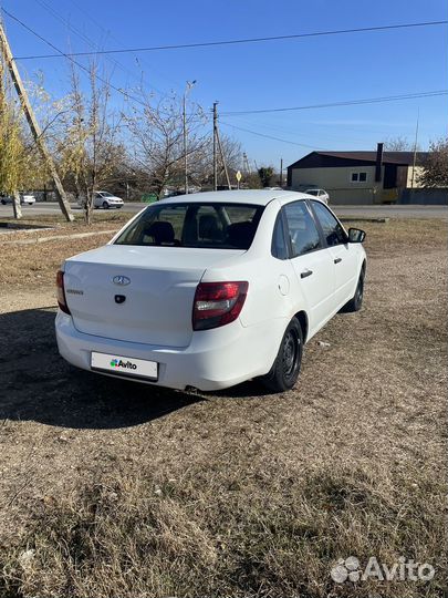 LADA Granta 1.6 МТ, 2018, 185 000 км