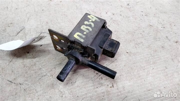 Клапан электромагнитный volkswagen Passat B3