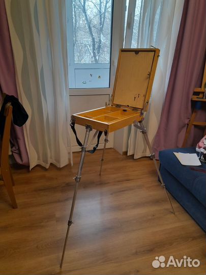 Этюдник на ножках. Немного бу. В хорошем состоянии