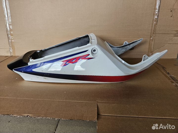 Cbr 929 rr задний пластик хвост