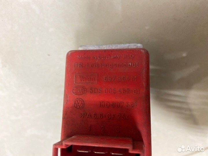 Резистор печки Volkswagen Sharan минивен AJH 1999