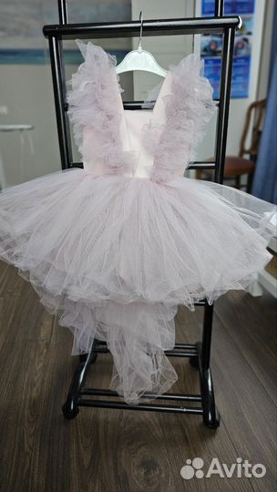 Нарядное платье для девочки