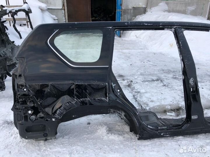 Боковина кузова правая Lexus GX II Рестайлинг 2