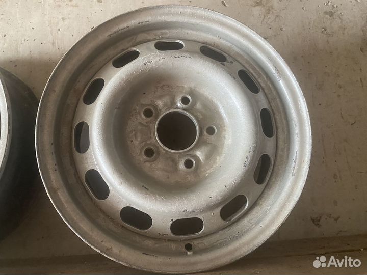 Штампованные диски r15