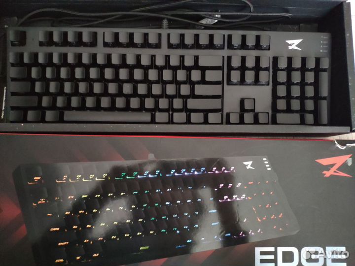 ZET gaming edge механическая клавиатура