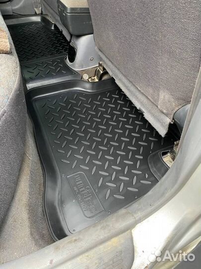 Коврики в салон на Hyundai Accent 1999-2012