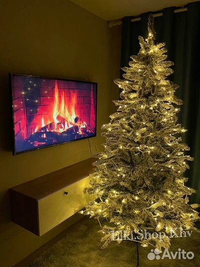 Елка искусственная заснеженная