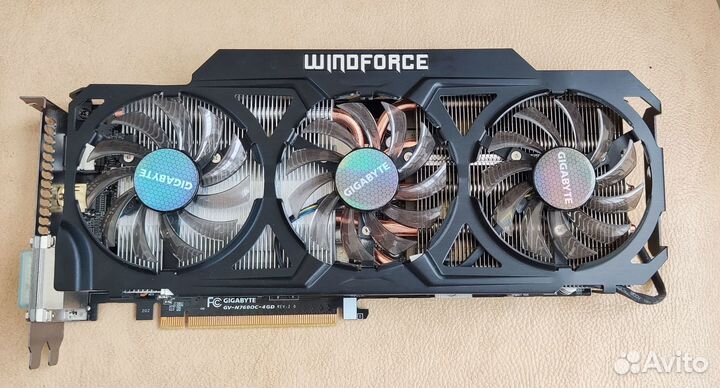 Видеокарта Gigabyte GTX 760 4GB