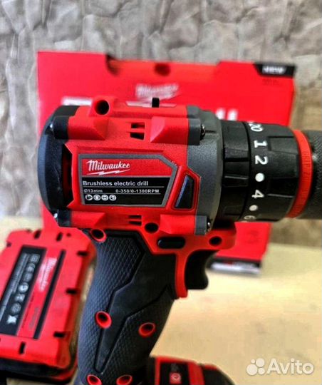 Шуруповерт milwaukee m18