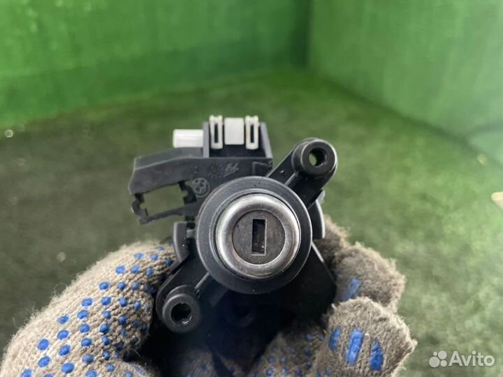 Комплект личинок с ключом Bmw 5 E60 M54B30 2003