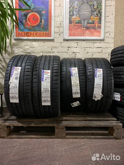Michelin Pilot Sport 4 S 245/40 R20 и 275/35 R20 99Y