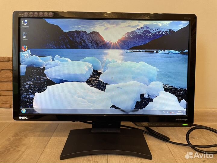 Монитор HP 19