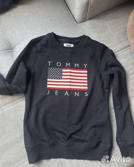 Tommy hilfiger н оригинал женский размер S