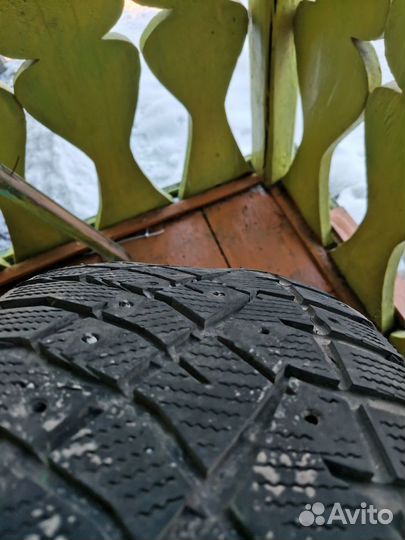 Зимние колеса 215/55 R17