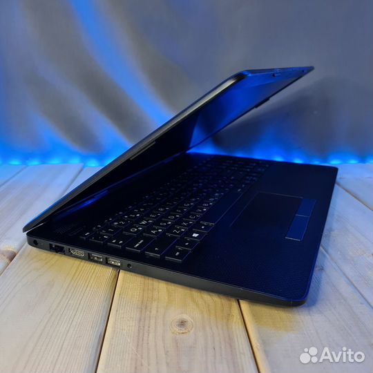 Ноутбук HP 15-DB0561UR