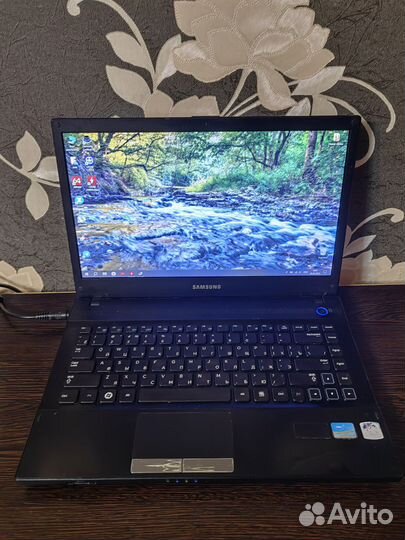 Samsung np300v4a