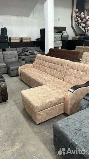 Диван угловой