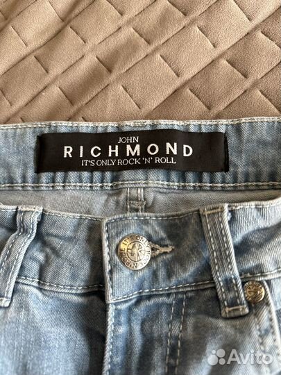 Джинсы широкие Richmond