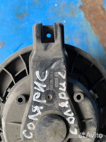 Моторчик печки отопителя Hyundai Solaris 1