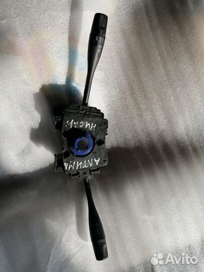 Подрулевой переключатель Nissan Altima