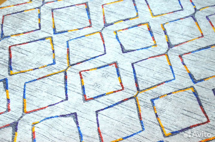Ковёр новый 160*230 безворсовый шикарный