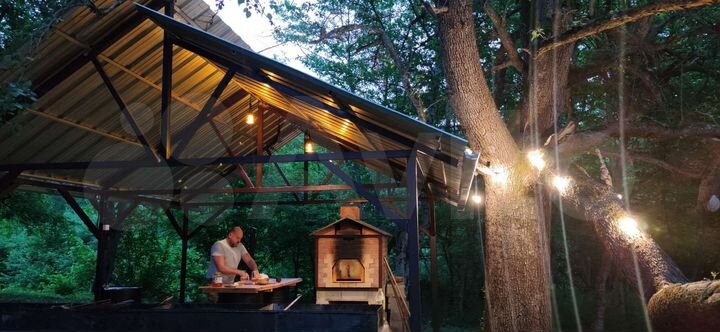 Дом 300 м² на участке 10 га