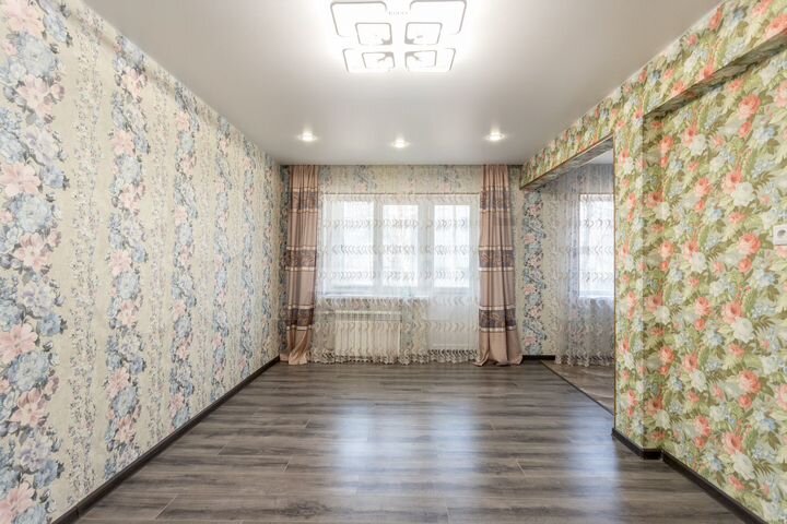 2-к. квартира, 47 м², 2/5 эт.