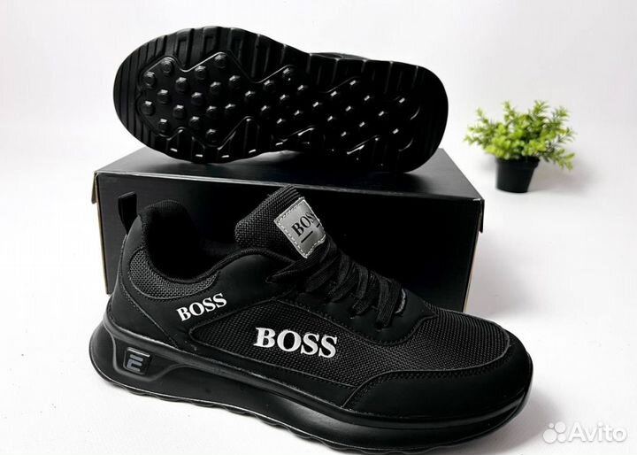 Кроссовки Boss качественные