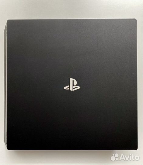 Sony Playstation 4 Pro 1TB