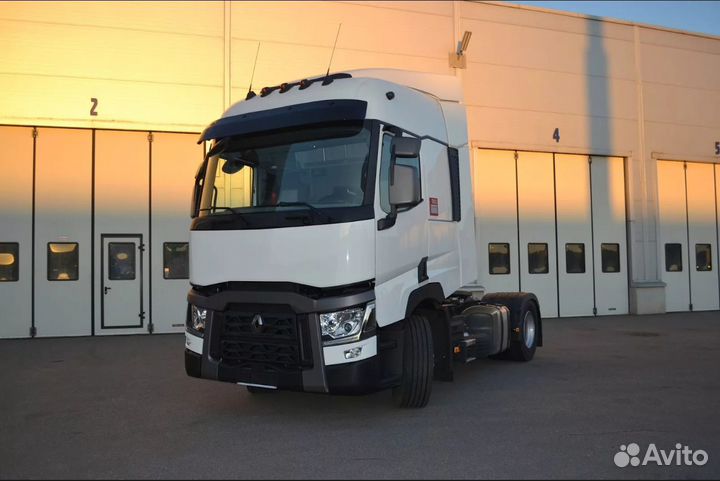 Renault Series T 2015 г в разборе