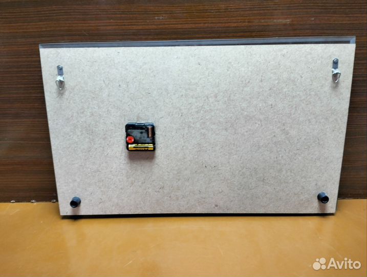 Часы настенные