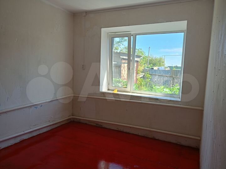 Дом 47 м² на участке 5 сот.